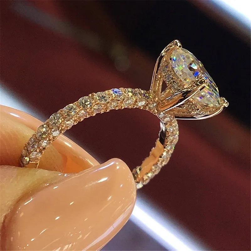 Elegant Rhinestones Ring