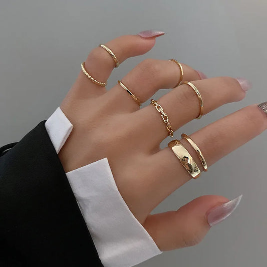 Hollow Round Opening Finger Ring